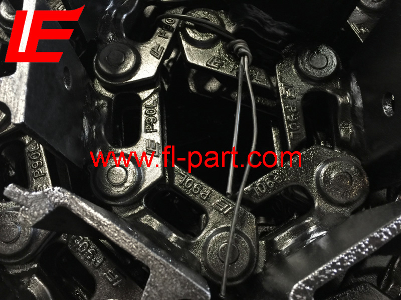 MU1526 Mini excavator track group R15-7